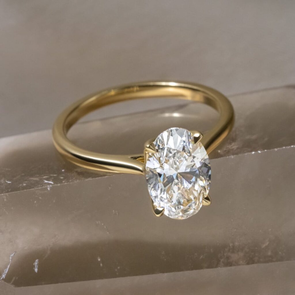 The Timeless Elegance of an 8ct Oval Diamond Ring